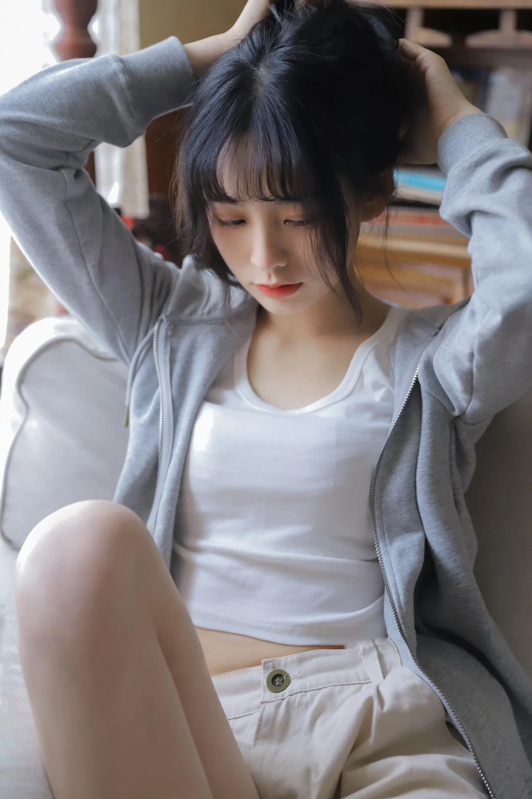 [YITUYU艺图语]2022.08.01 灰色轨迹 -春夏_ [23P]插图7